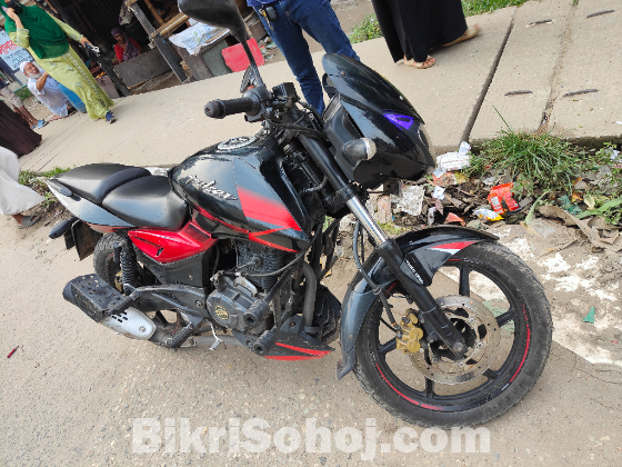 Bajaj pulsar 150 2018
